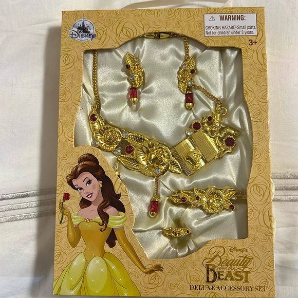 Disney Accessories Disneys Beauty And The Beast Deluxe Accessory